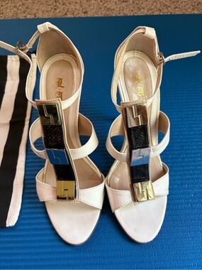 L.A.M.B. Gwen Stefani Rare White Leather Geometric Heels Size 7 Selfridges